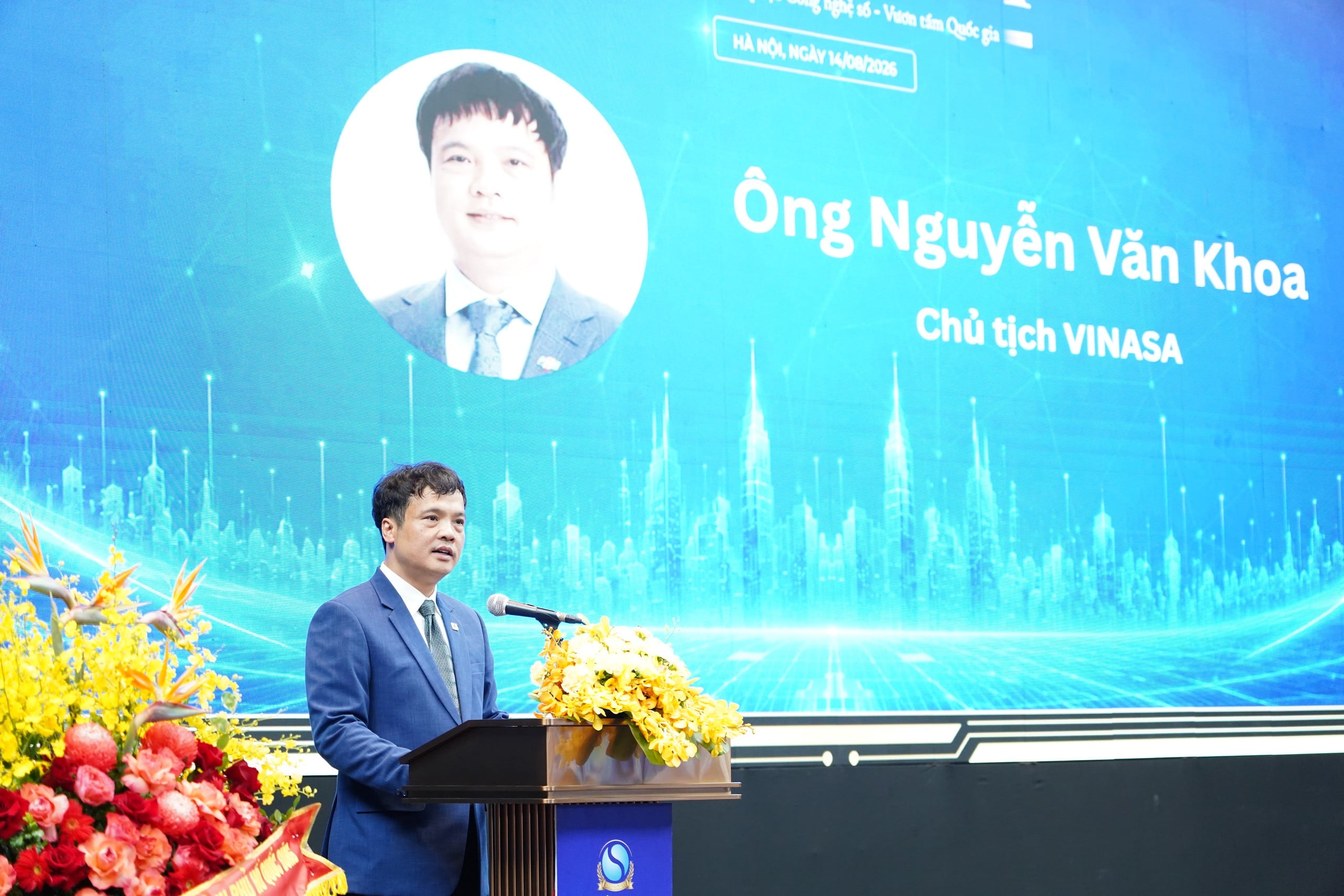 Wakil Menteri Bui Hoang Phuong: Bisnis teknologi digital perlu fokus pada penguasaan teknologi inti - Foto 3.